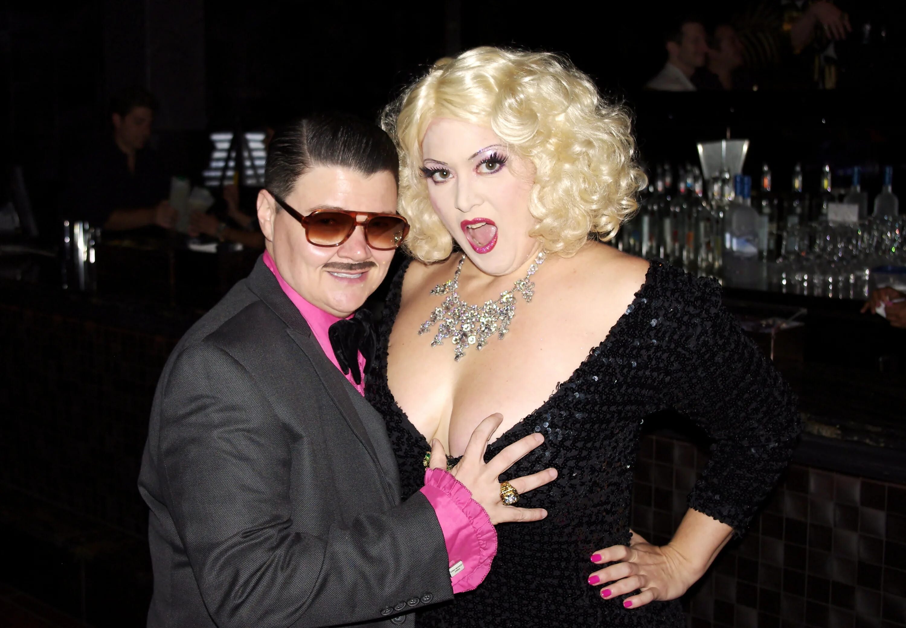 Miss dirty. Дерти мартини бурлеск. Мисс дерти мартини. Dirty martini бурлеск. Дерти мартини бурлеск.