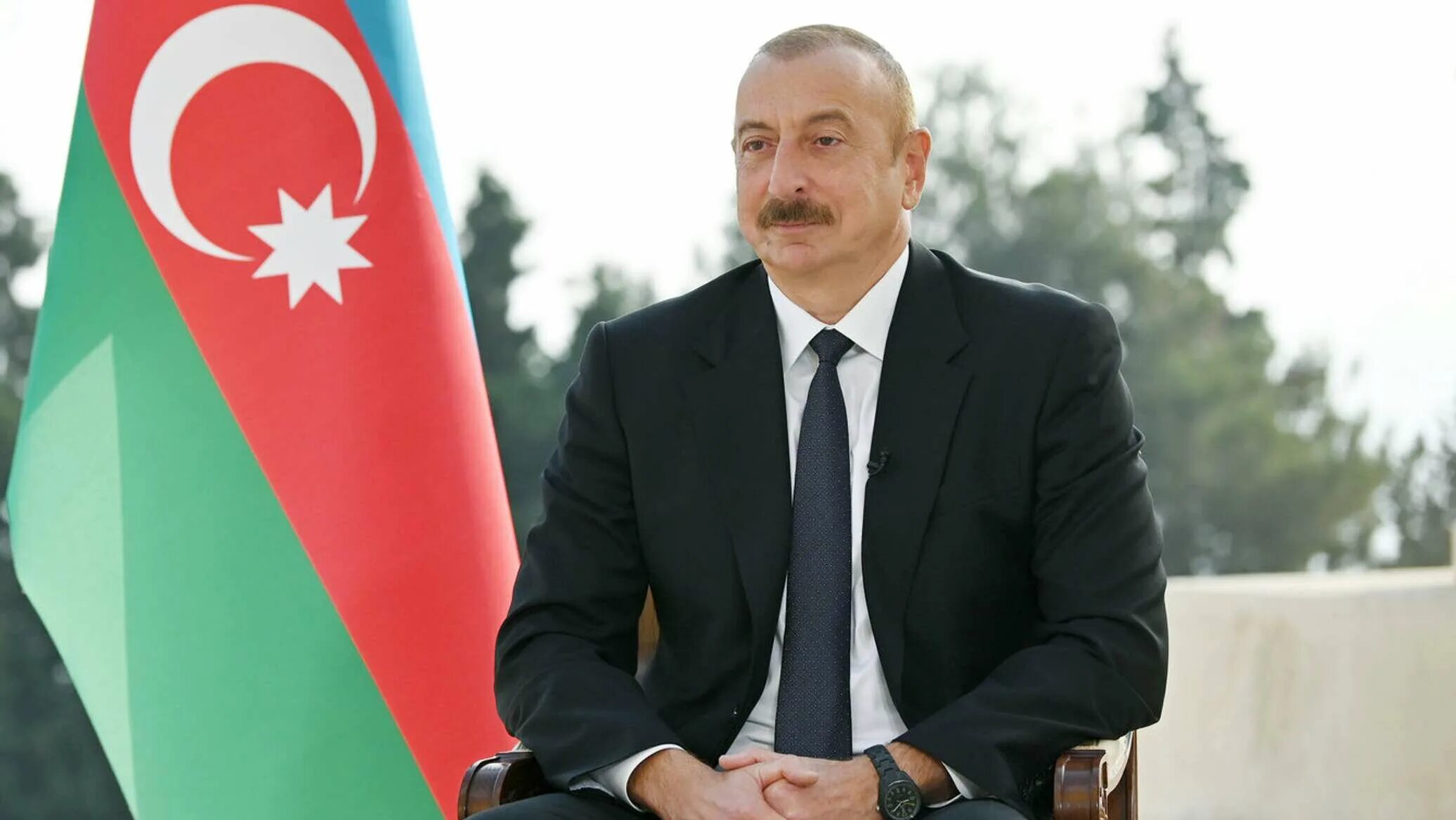 Фото осуждённого ильхама гилячева. Алиев. Алиев президент азербайджана. Ilham aliyev. Алиев ильхам на фоне надписи taliş.