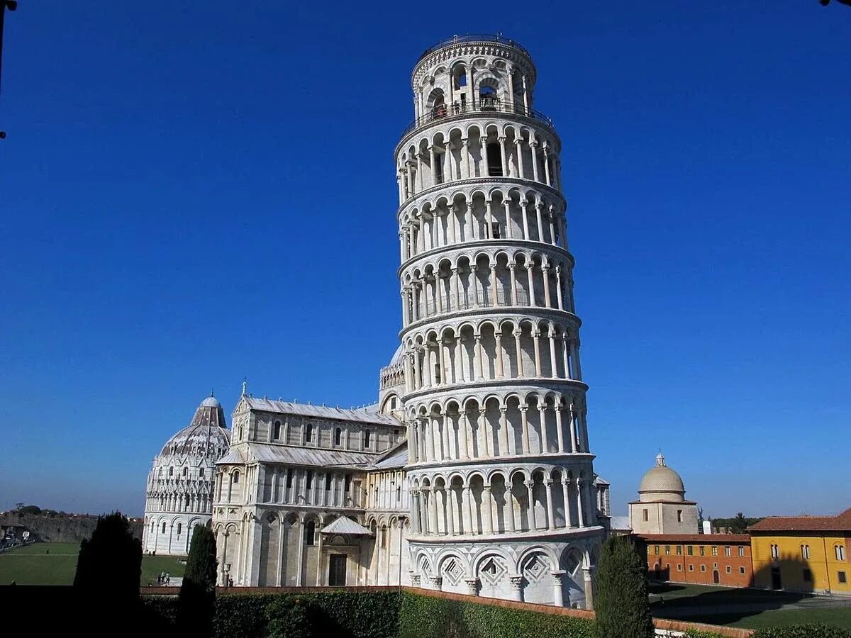 Достопримечательность какой страны является. Достопримечательности Италии Пизанская башня. Пизанская башня (Пиза, Италия). Рим Колизей Пизанская башня. Пизанская башня 2022.