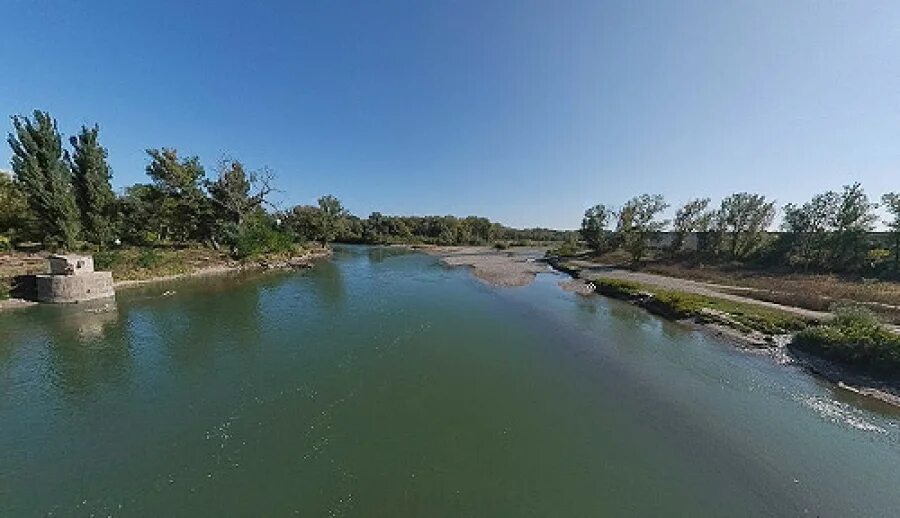 Невинномысск набережная. Река кубань невинномысск. Кубань невинномысск. Река кубань невинномысск. Кубань невинномысск.