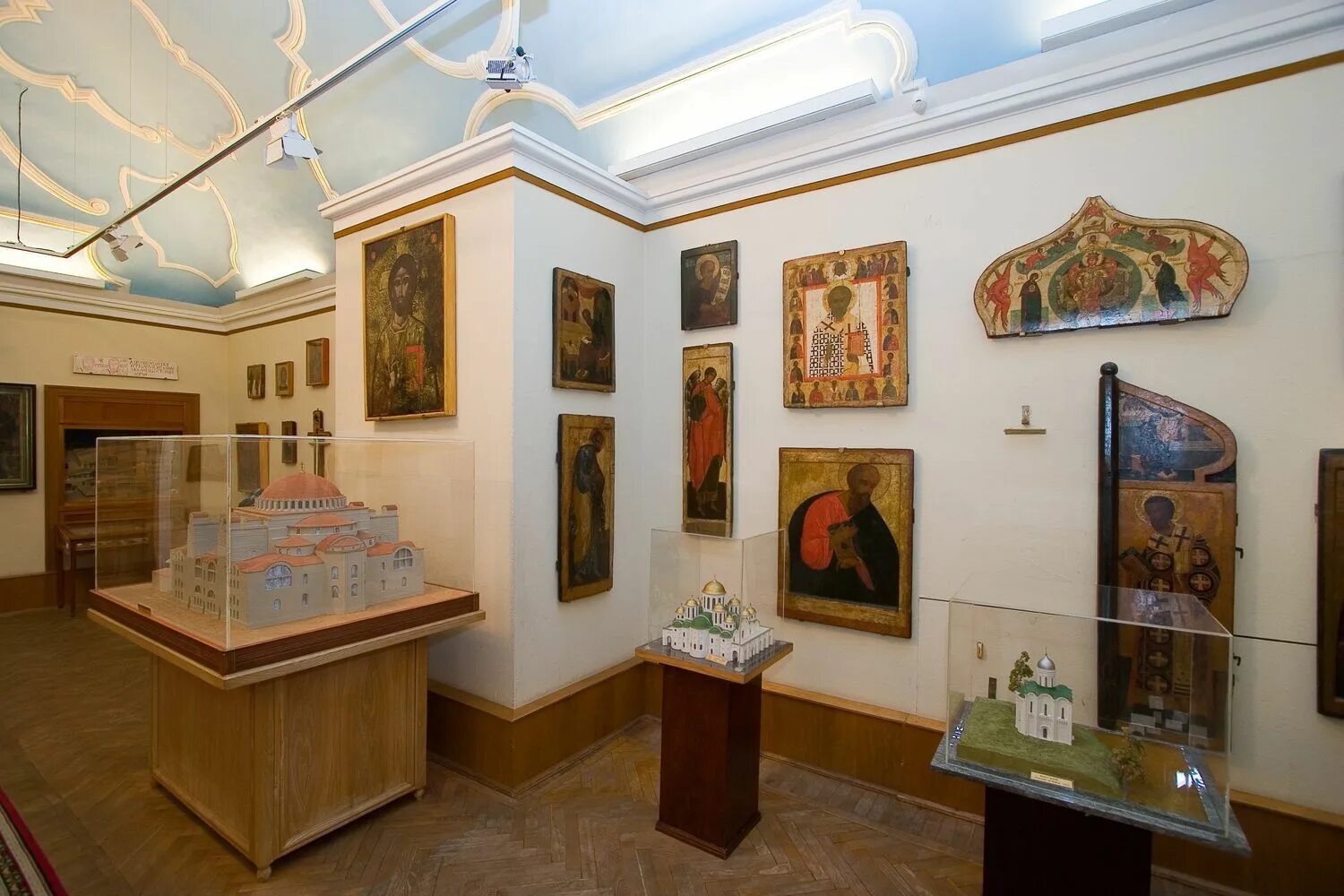 музей нижегородской епархии. церковно-археологический музей нижегородской епархии. музей нижегородской епархии. музей чердынь экспозиция романов. церковно археологический музей.