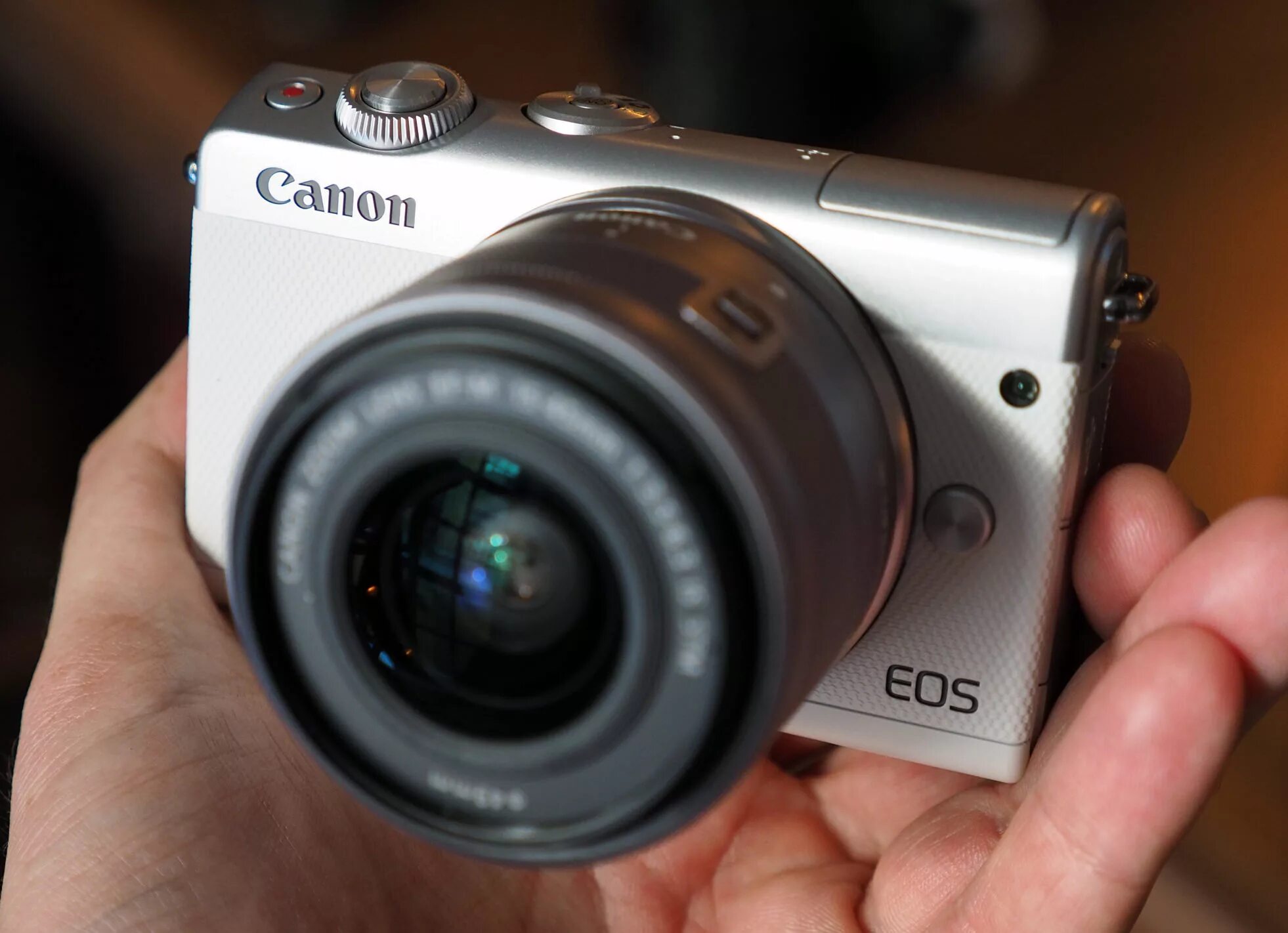 Eos m100. Canon eos m100. canon eos m100 белый. canon eos m100 kit. canon eos m200.