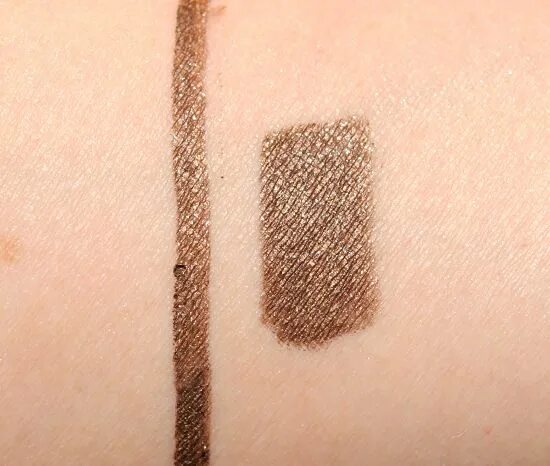 Brown out. Marc Jacobs карандаш Brown out. Marc Jacobs Eye Gel Crayon 28. Свотч коричневые 2012.