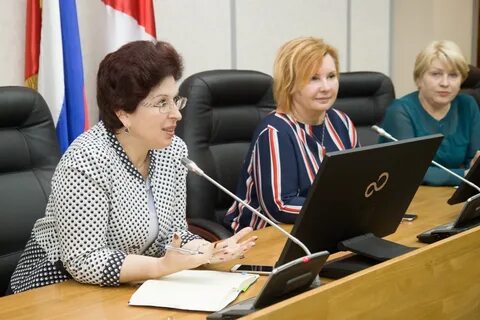Мануйлова зерноград
