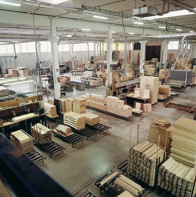 Цех мягкой мебели. Мебельный цех. Другие мебельный фабрики. Мебельная промышленность. Мебельная промышленность.