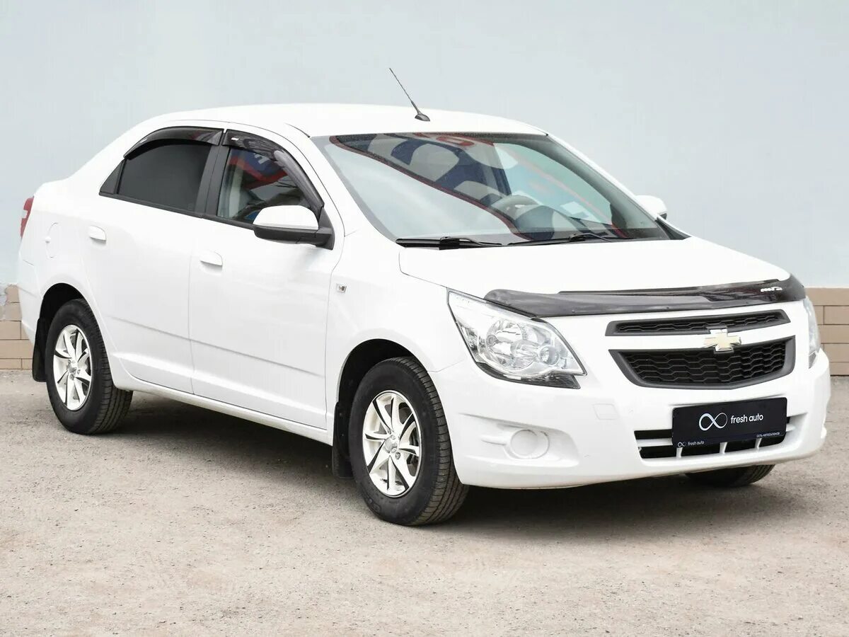 Chevrolet Cobalt II, 2013. Chevrolet Cobalt II (2011-2016). Chevrolet Cobalt 2014 White. Chevrolet Cobalt 2013. Купить шевроле кобальт новый у официального дилера