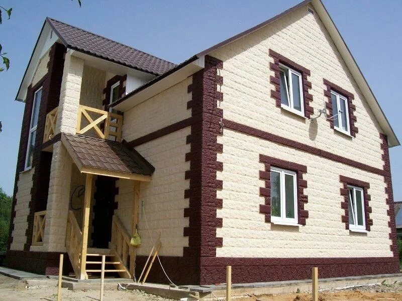 Облицовка дома блоками. Фасад дома из газобетона. отделка дома из блоков снаружи. дом из блоков с отделкой. отделка дома из газобетона снаружи.
