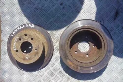 Тормозные диски ниссан кашкай j10. Передний тормозной диск ниссан кашкай j10. Ниссан кашкай j10 передняя тормозной диск. Кашкай j10 задний тормозной. Тормозные диски ниссан кашкай j10.