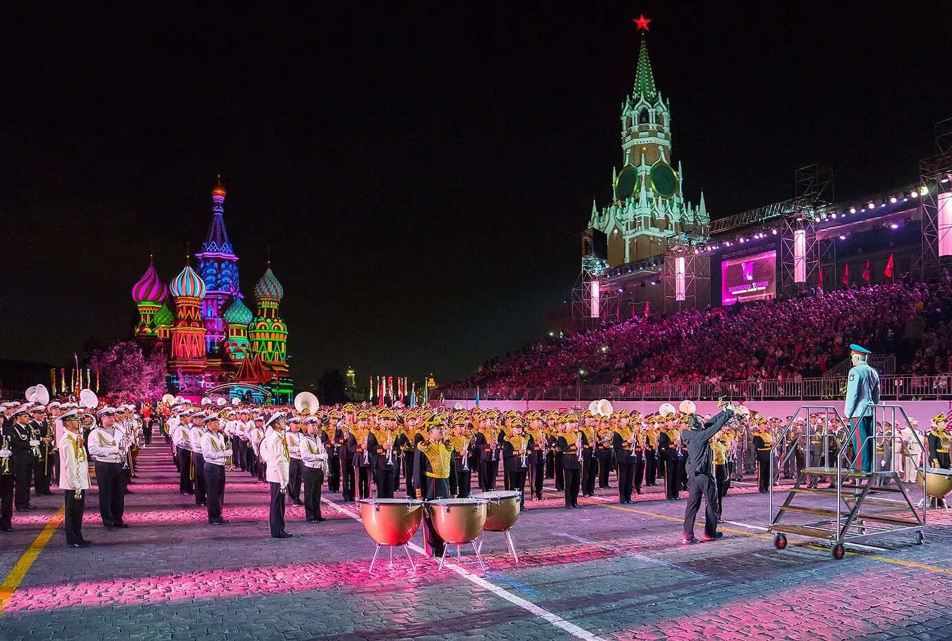 Праздники в москве март 2024. Военно музыкальный фестиваль Спасская башня. Спасская башня Москва. Красная площадь Спасская башня. Фестиваль Спасская башня в Москве.