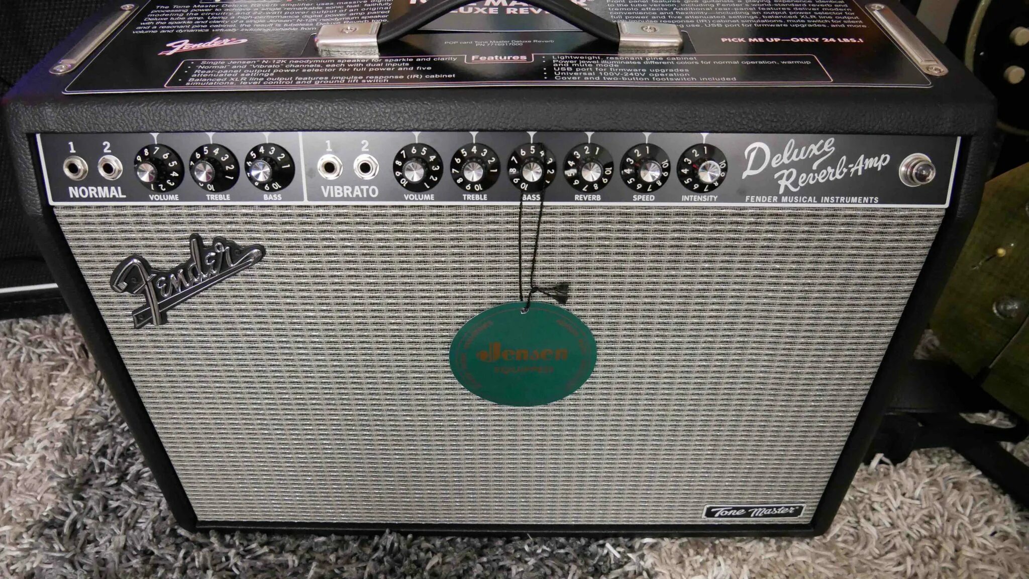 Fender гитарный усилитель Tone Master Deluxe Reverb. Fender Tone Master Deluxe Reverb характеристики. Tour Reverb 100w. Fender Tone Master Deluxe Reverb купить. Tone master