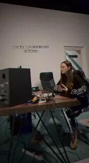 мама рано утром просыпаюсь текст. мамин продакшен текст. песня про маму для детей текст. продюшен представляет. мамина нежность текст песни.