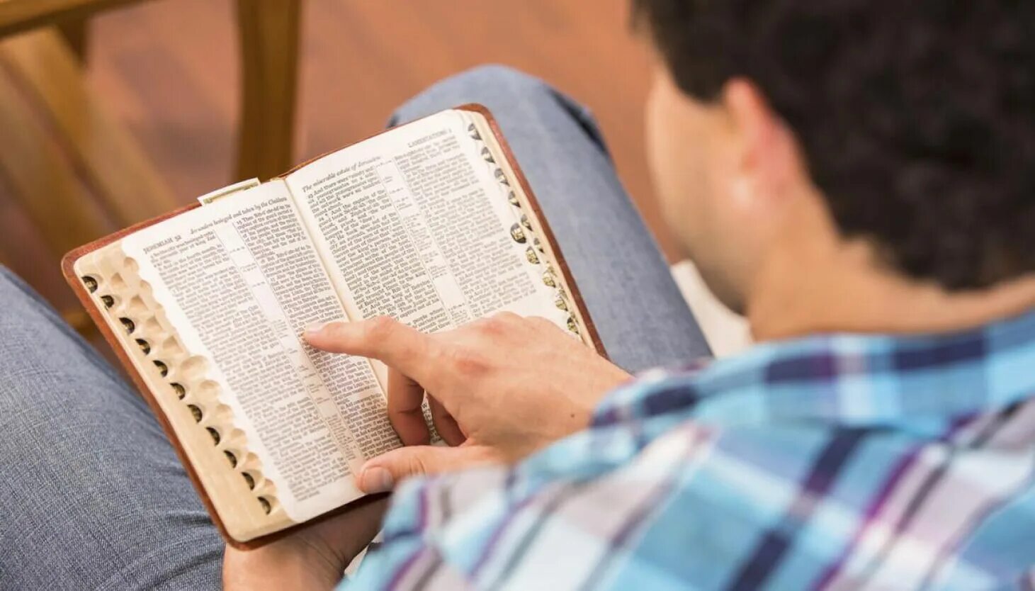 Обычно люди начинают читать. О людях и книгах. Как люди научились считать. Высказывания живем один раз. Беседа с детьми как люди научились считать.