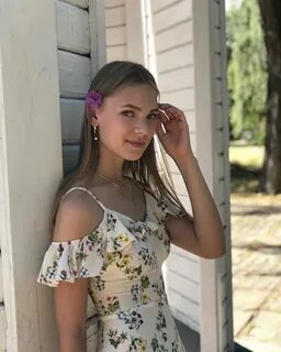 Маша 18
