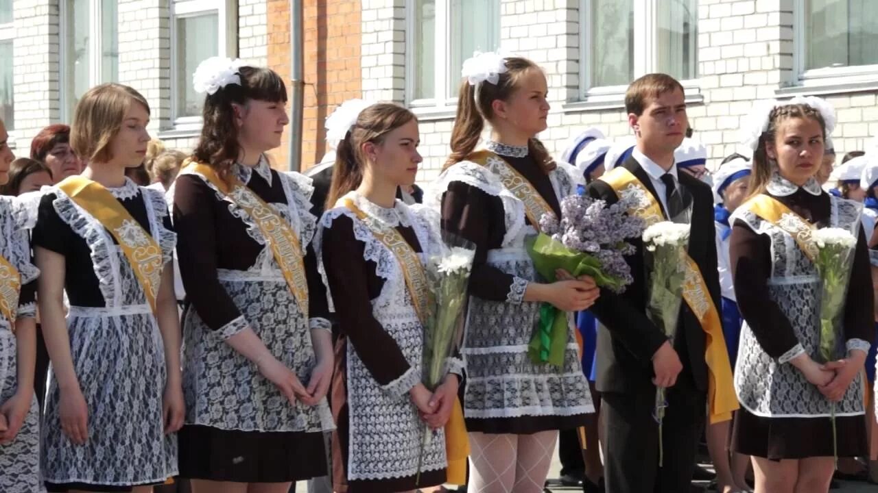 Ярковская школа тюменская область. Ярковская сош 3. Ярковская школа. Ярковская школа тюменская область. Новокаишкульская школа.