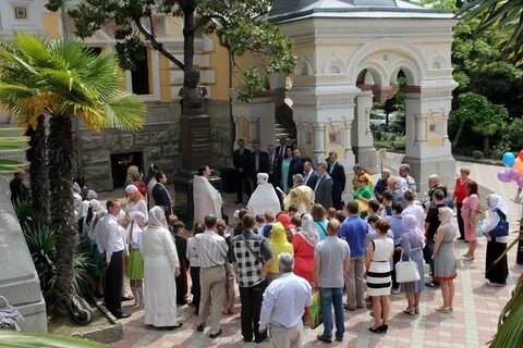 В ялте проходит