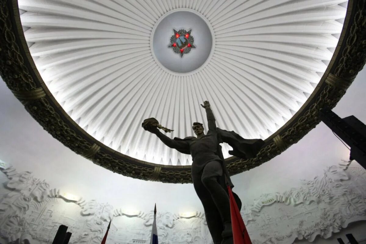 До какого числа выставка на поклонной. Поклонная гора музей великой отечественной. музей победы на поклонной горе экспозиция подвиг народа. поклонная гора музей победы.