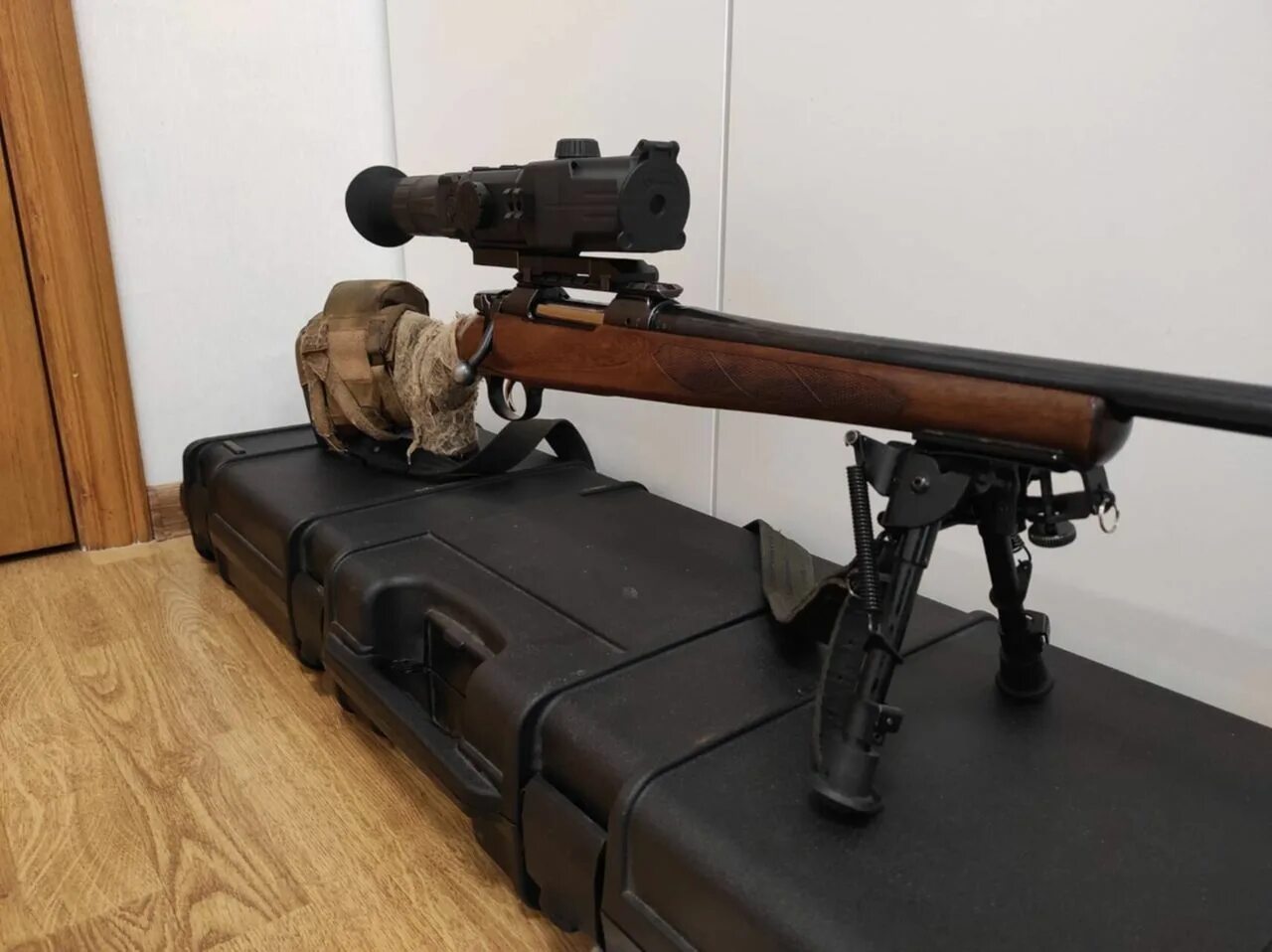 Маг. Фото cz 550 308 win siberian edition на белом фоне. Маг. Cz 550 lux. Cz 550 lux siberian edition.