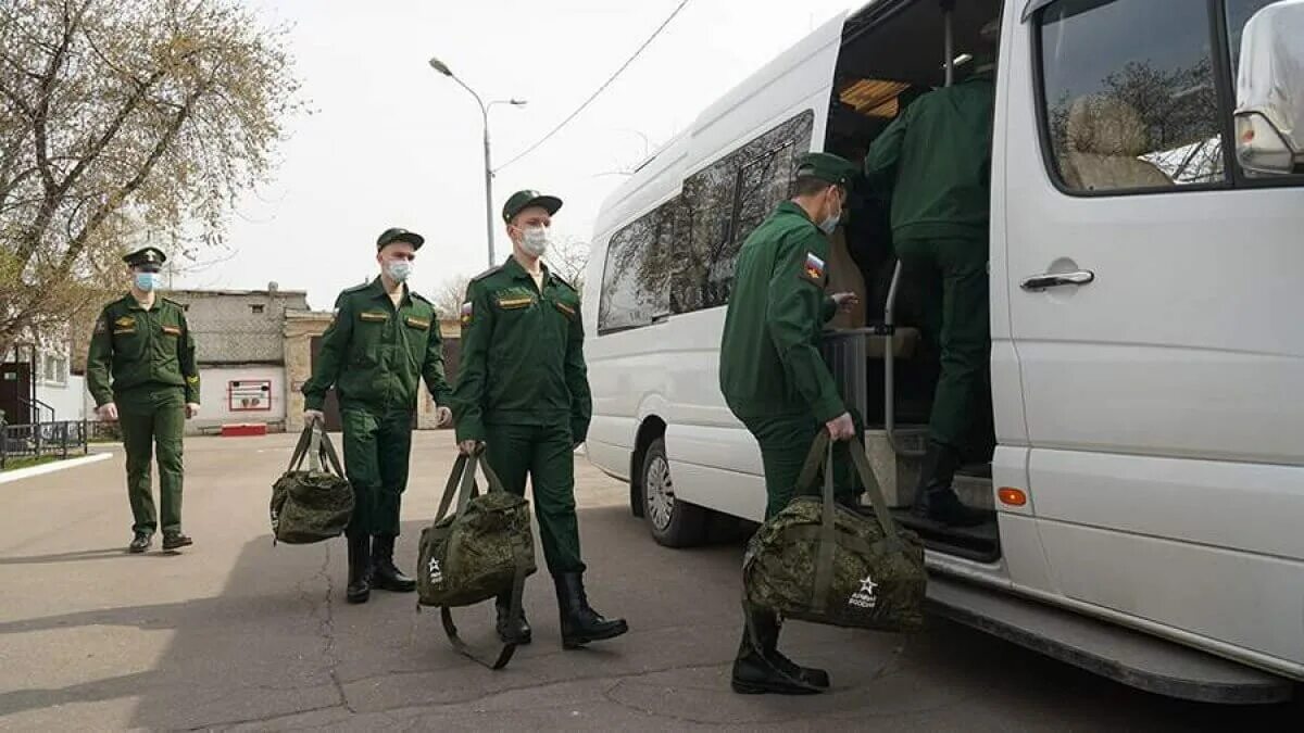 Призывники. Военнослужащий. Российские военные. Военная мобилизация. 1 апреля мобилизация в россии правда ли