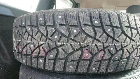 Bridgestone blizzak spike 02 84t