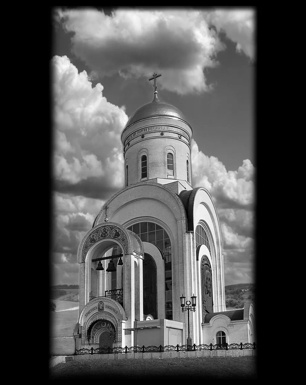 Храмы и церкви на памятнике. Храм на крови екатеринбург. Храм для гравировки на памятник. Храм на граните. Церковь.