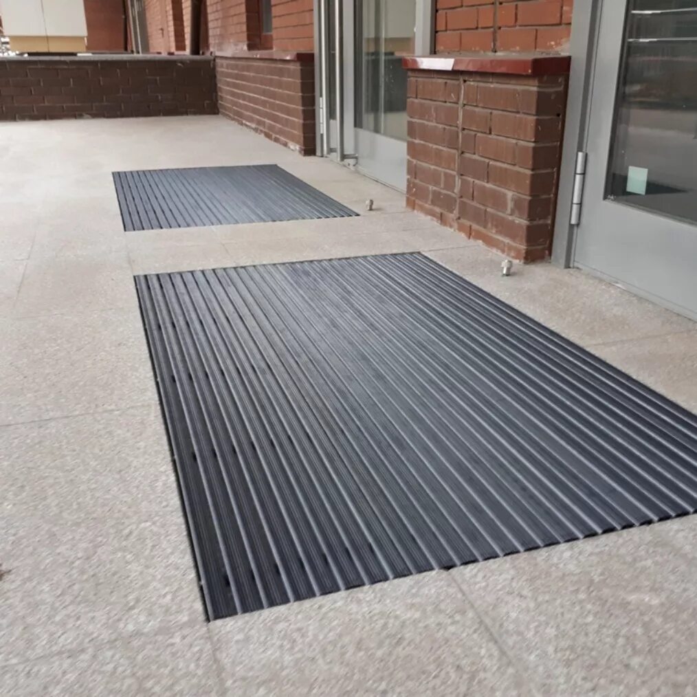 Приямок для грязезащитной решетки. Решетка перед. Грязезащитная решетка "алсагор титан". Решетка перед. Решетка перед.