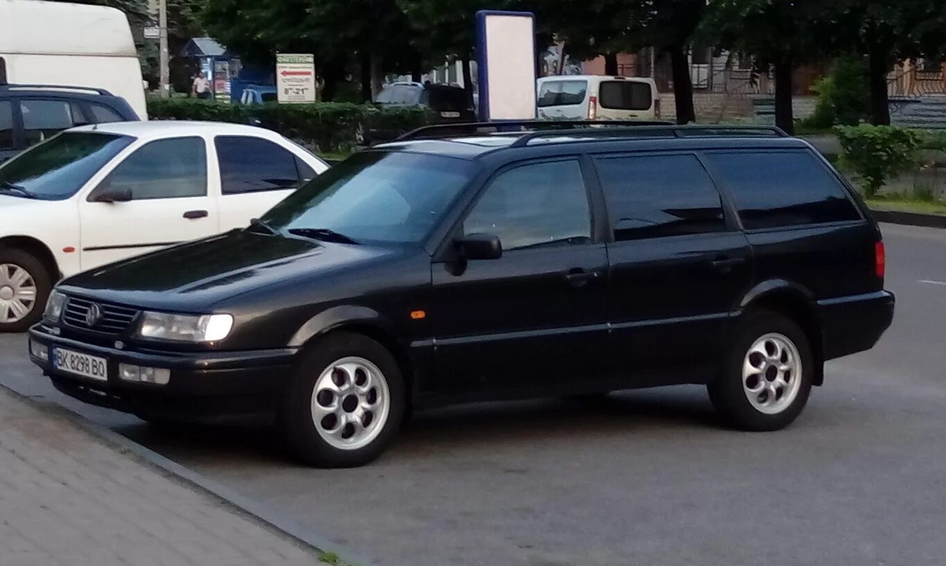 Москва фольксваген б 4. Москва фольксваген б 4. Passat b4 универсал. Фольксваген пассат б4 1994. Фольксваген б4 дизель.