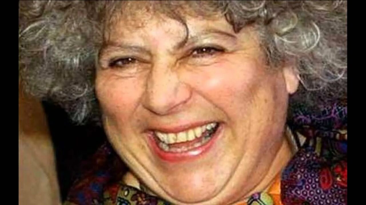 Эмма томпсон профессор трелони. Эмма томпсон в роли трелони. Актриса профессор. Минерва гарри поттер. Актриса профессор.