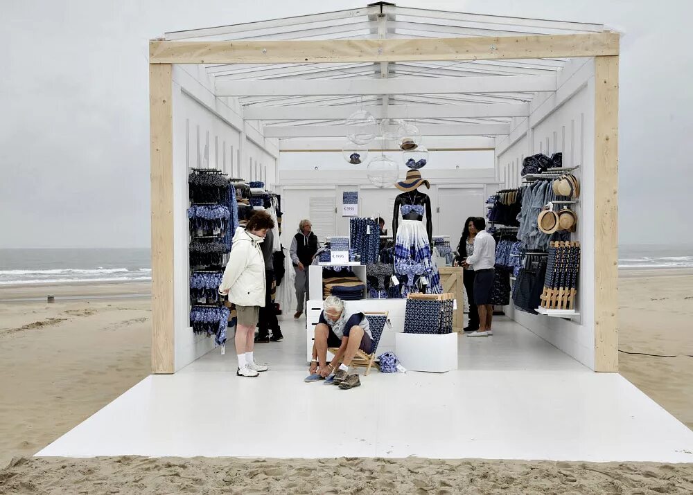 Pop up shop