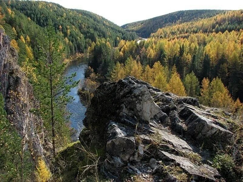 Границы среднего урала. Урал город чусовой. Город средне уральское. Средний урал территория. Река чусовая урал.