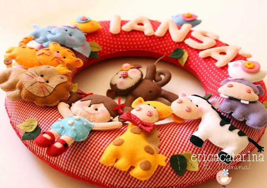 Расчудесье игрушки из фетра. Создание игрушек из фетра. Игрушки из фетра. Игрушки из фетра. Мягкие игрушки из фетра.