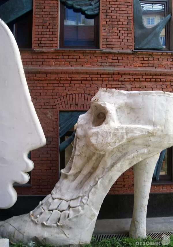 Дом бурганова в москве официальный сайт. Бурганов дом музей. Музей скульптуры в москве дом бурганова. Дом бурганова московский. Необычные дома.