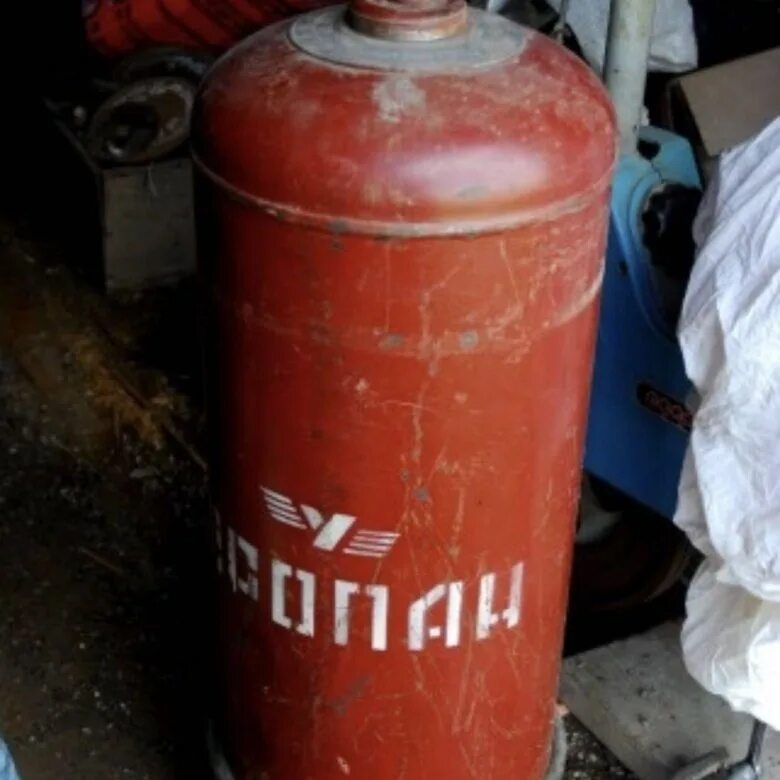 Газовые баллоны тюмень. Баллон нзга газ. Пропан 0272310011 баллон 50л 20кг. Баллон пропановый 50л с вб-2. Баллон пропановый 5 л.