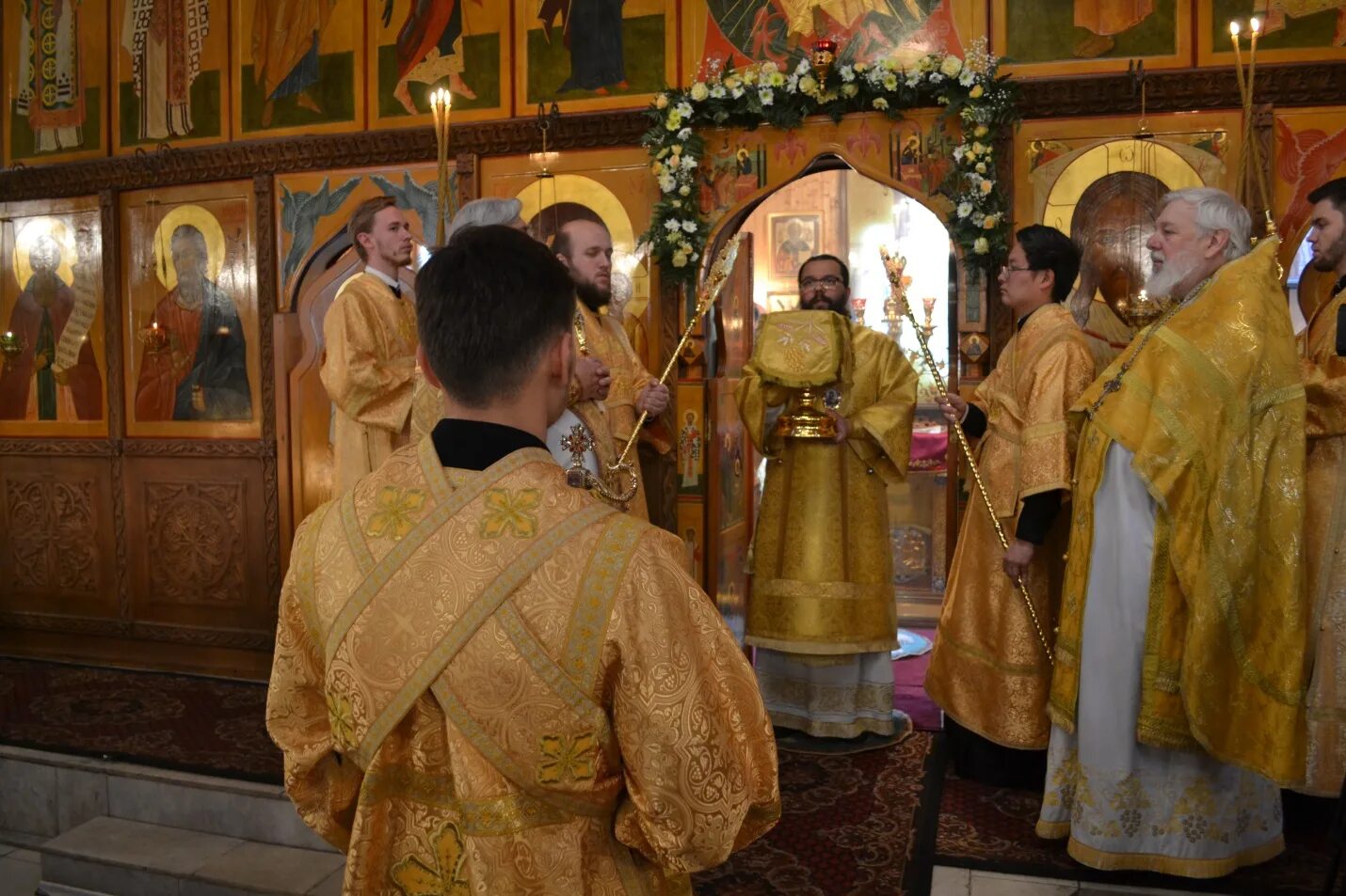 храм в люблино андрея первозванного расписание богослужений. храм андрея первозванного воронеж расписание служб 2021. концерт в храме андрея первозванного в люблино. церковь святого апостола андрея первозванного в люблино, москва. храм татианы римской в люблино.