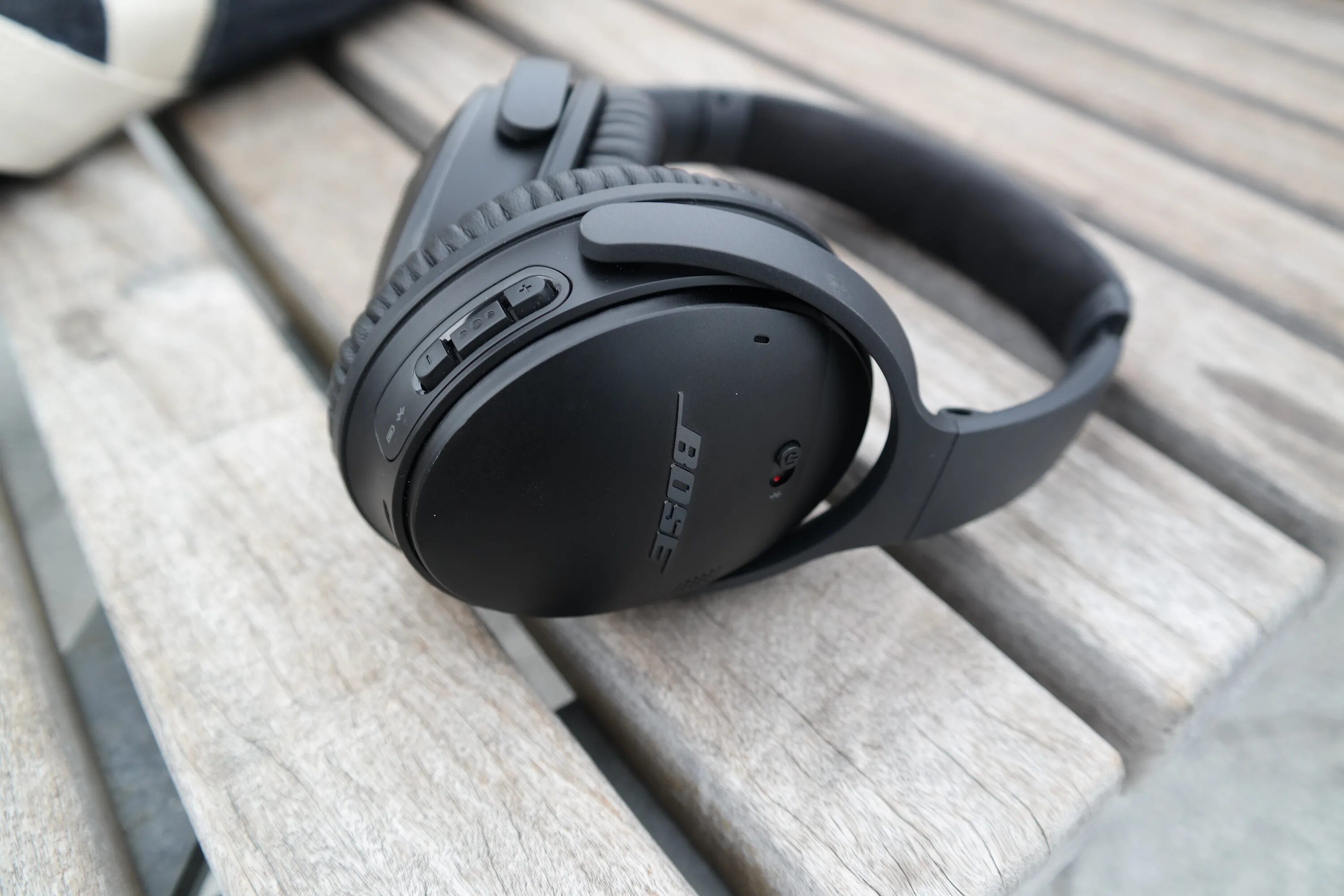 Bose quietcomfort black. Bose QUIETCOMFORT 35 II. Bose наушники Noise Cancelling 2020. QUIETCOMFORT 35. Беспроводные наушники Bose QUIETCOMFORT 45, Black.