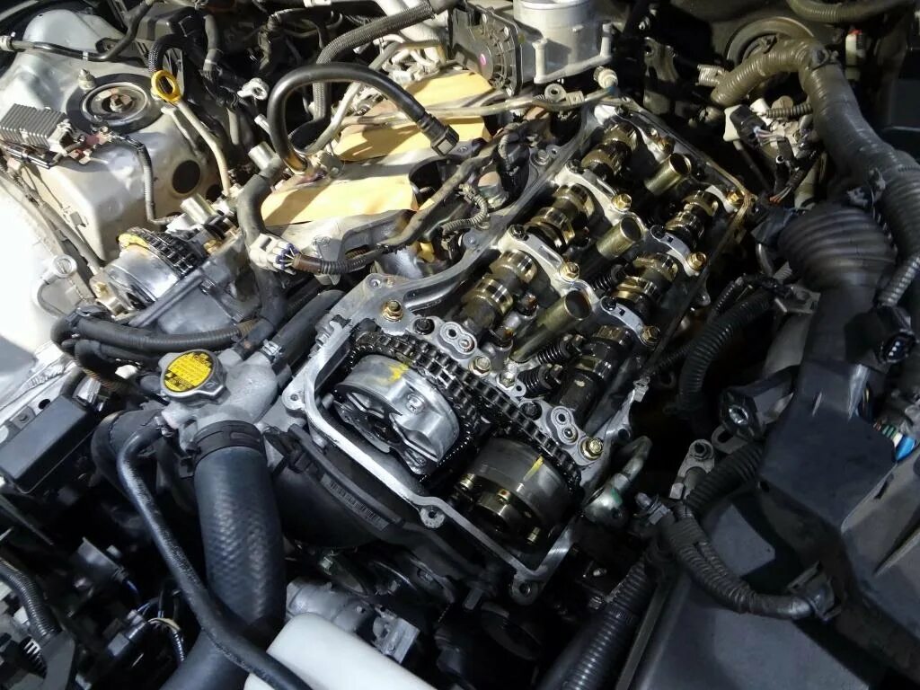 Toyota 2gr fe. Мотор 2gr-fe. мотор тойота 3.5 v6. двигатель toyota 2gr-fe.