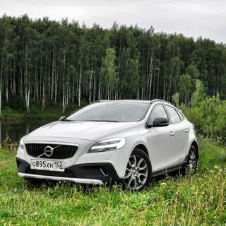 Volvo 40