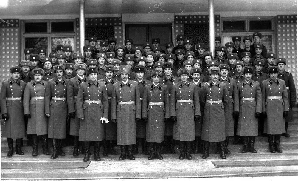 Обато ввс. Город галле германия гсвг. Янушкевич начальник генерального штаба. Обато 157. 32-й гвардейский полк.