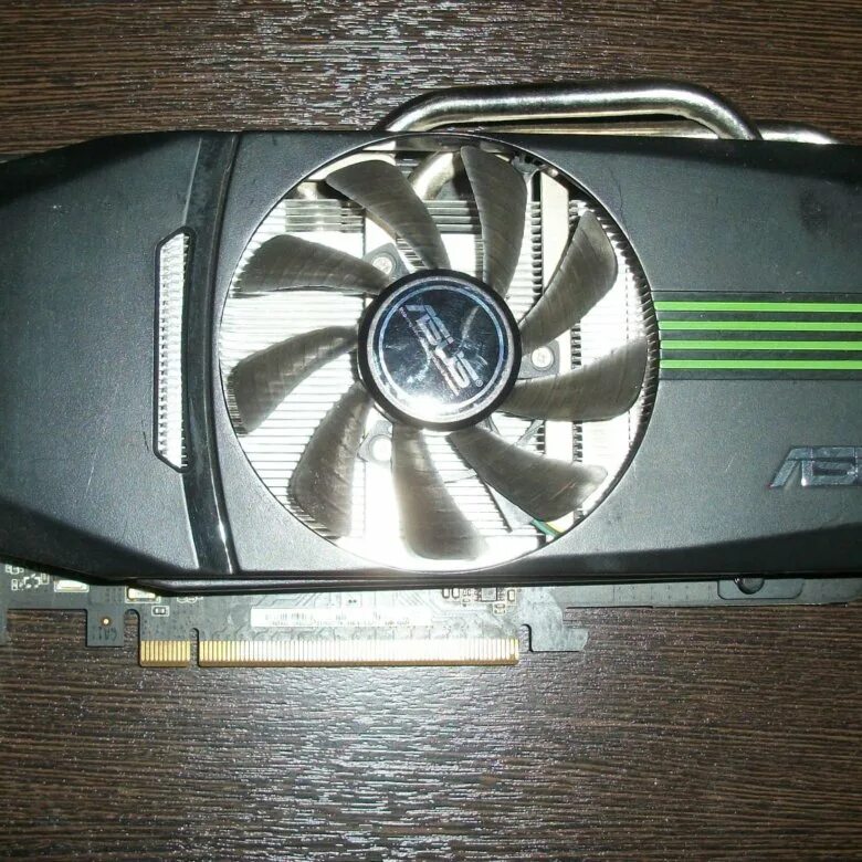 Gtx 460 1gb. ASUS GTX 460. GTX 460 ASUS зеленая. GTX 460 1gb g.