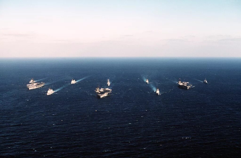Корабль 10 часов. ВМС США America (CV-66). USS San Jacinto где ракеты. Rear Admiral Liang yang Gulf of Aden.