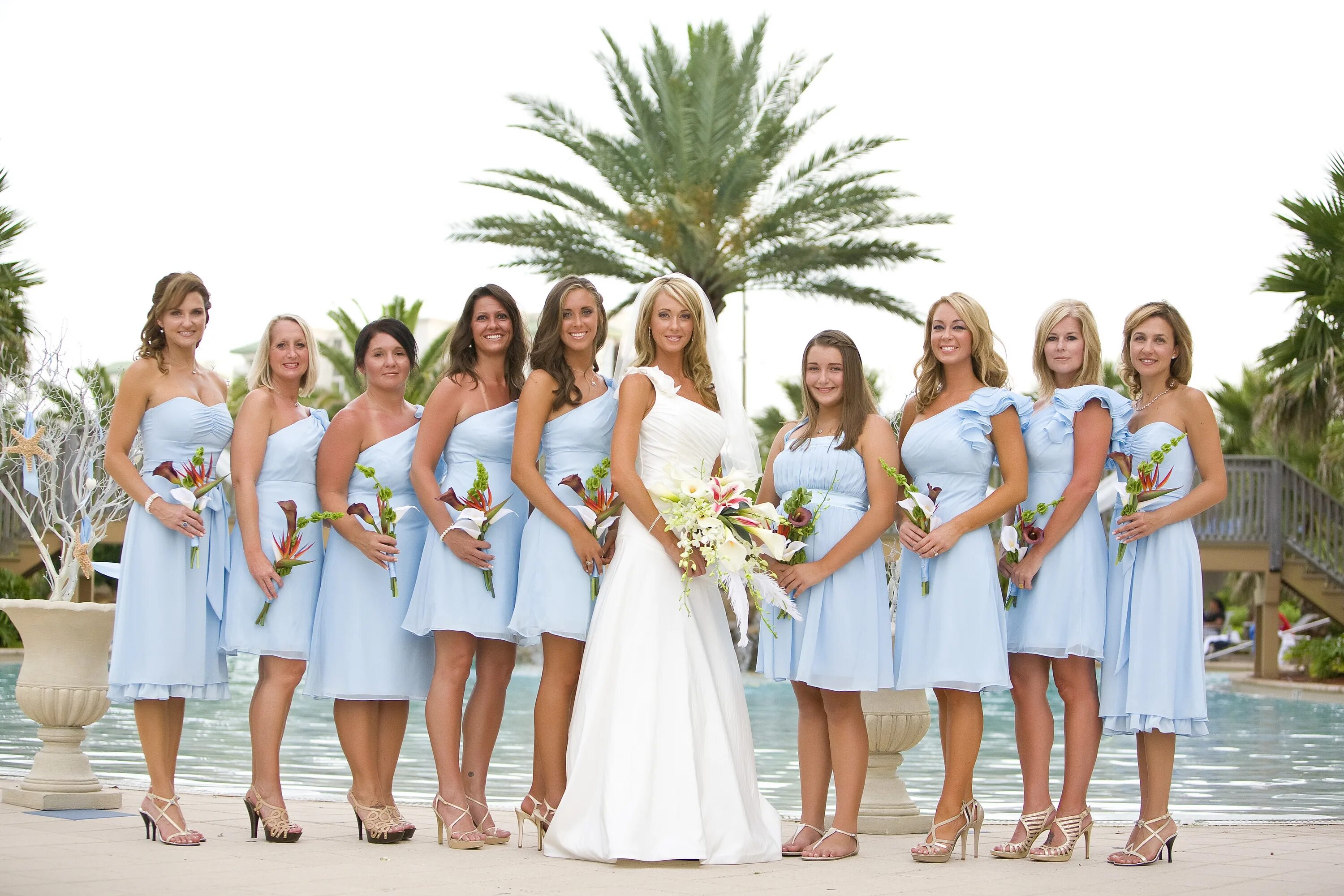 Платье подружки невесты. Платья на свадьбу для гостей летом. Черные платья на свадьбу гостям. Платье подружки невесты. Платье на свадьбу для гостей.