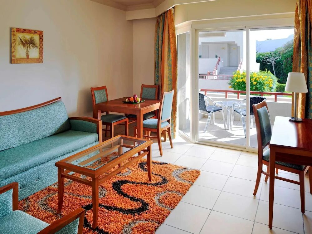 Naama beach promenade resort 5. Naama beach promenade resort 5. Египет отель наама бич променад резорт. Naama beach promenade resort 5. Марриотт шарм-эль-шейх бич.