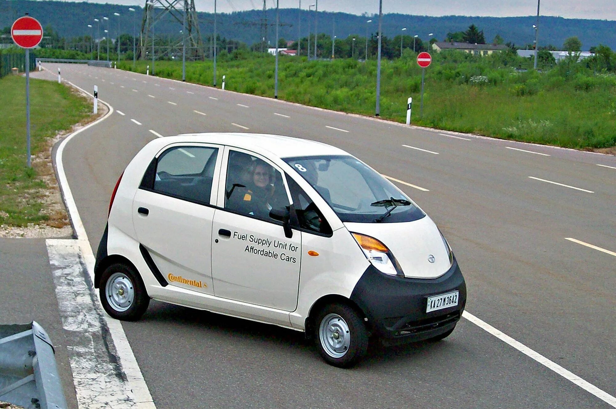 Chery qq 2021. Машины недорогие. Tata nano. 1. Машина tata nano.