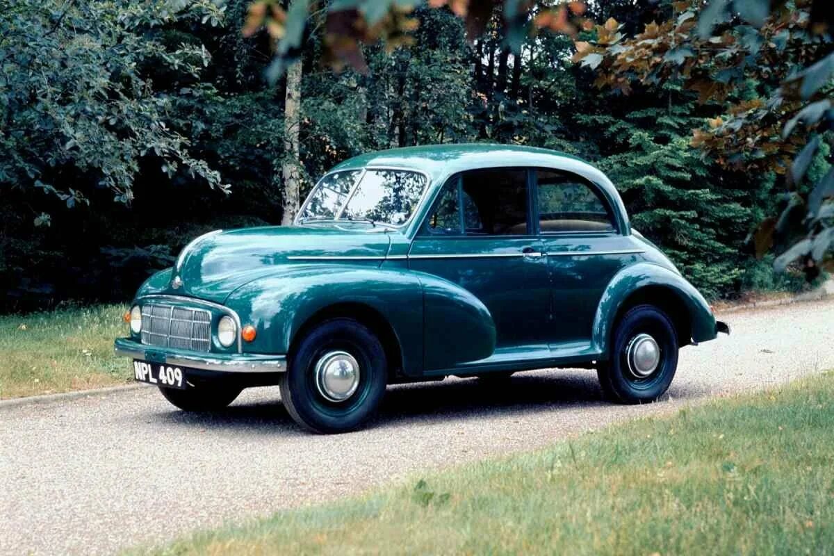 Авто 55. Моррис Майнор автомобиль. Моррис минор 1948. Моррис минор 1965. Mazda 1948.