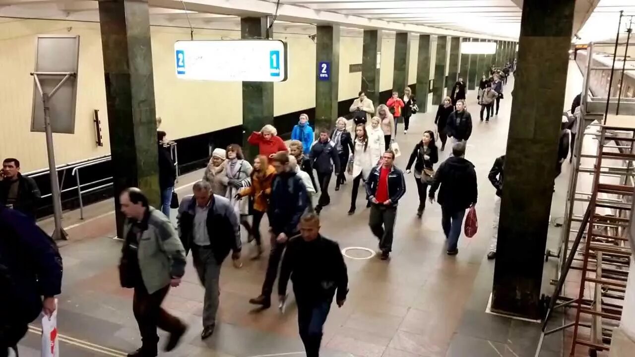Станцию щелковская закроют. Станция щелковская. станция метро щелковская. щелково станция метро. щелковский вокзал метро.