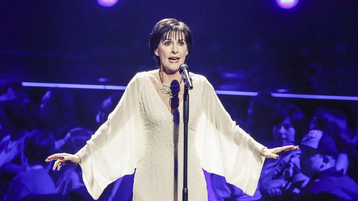 I don t enya. Эния певица. эния ирландская певица сейчас. enya сейчас. enya певица сейчас.