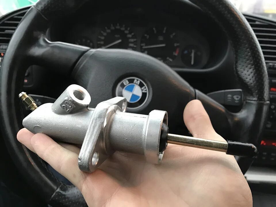 Куплю главный цилиндр сцепления! 