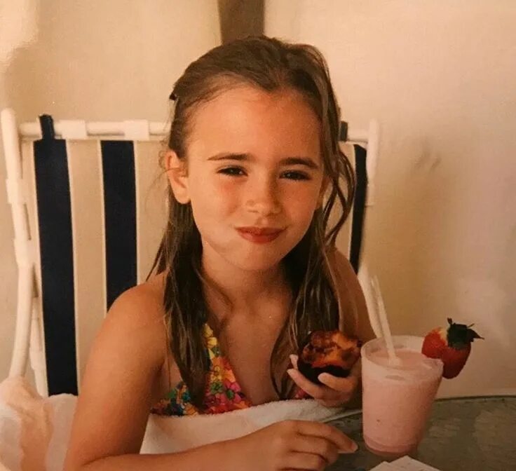 Lily adriano. Lily collins childhood. hannah colin.