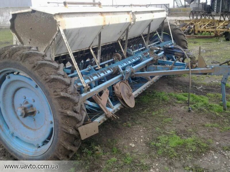 Частные объявления сельхозтехника. Трактор мтз 80 за 100000. Пресс-подборщик прф-145. Борона уда 45-20. Частные объявления сельхозтехника.