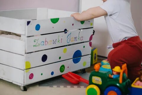 Baby toy box