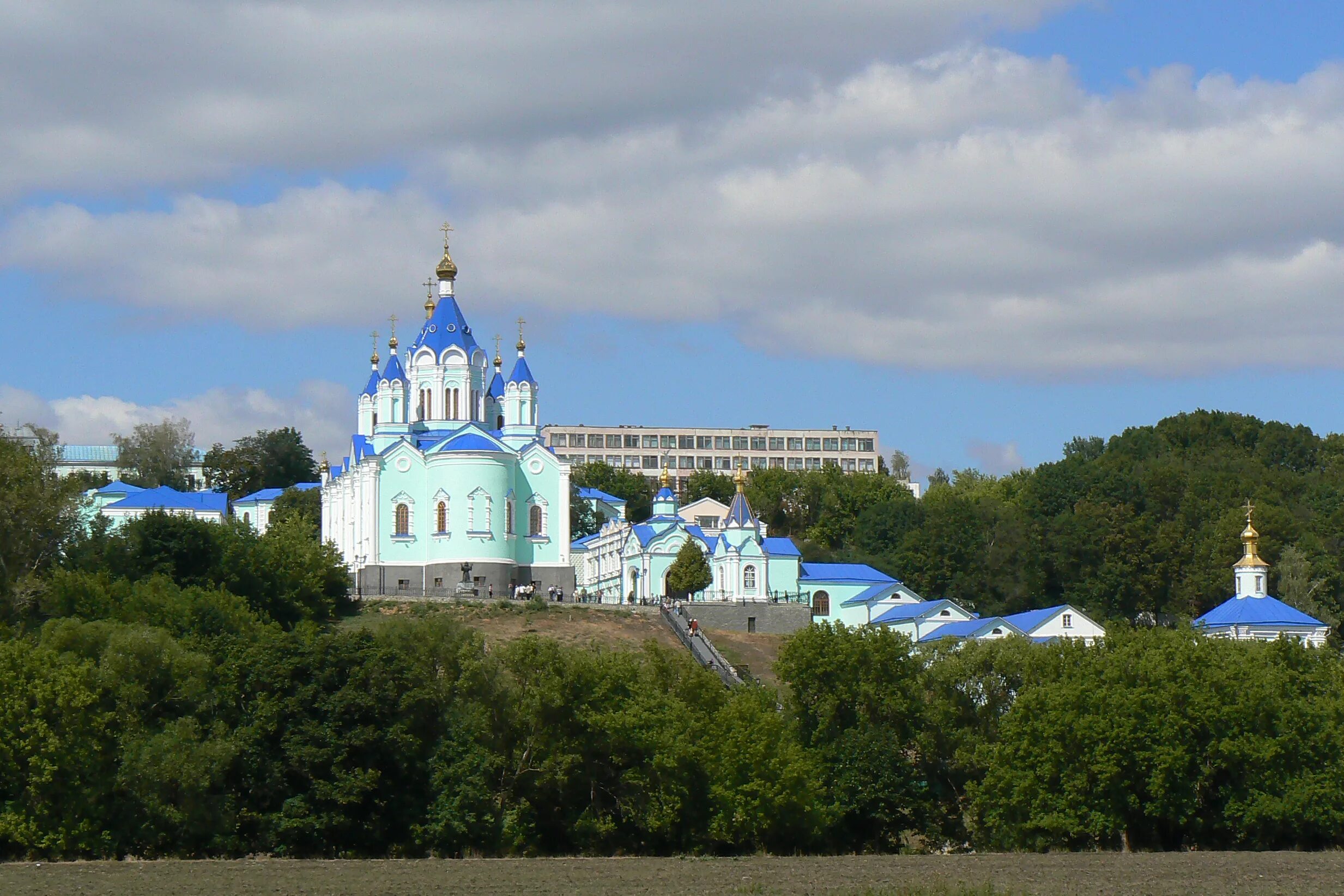 Местечко свобода курская. Монастырь Коренная пустынь Курская область. Курская область Золотухинский район Коренная пустынь. Монастырь Свобода Курская область. Коренная пустынь местечко Свобода Курск.